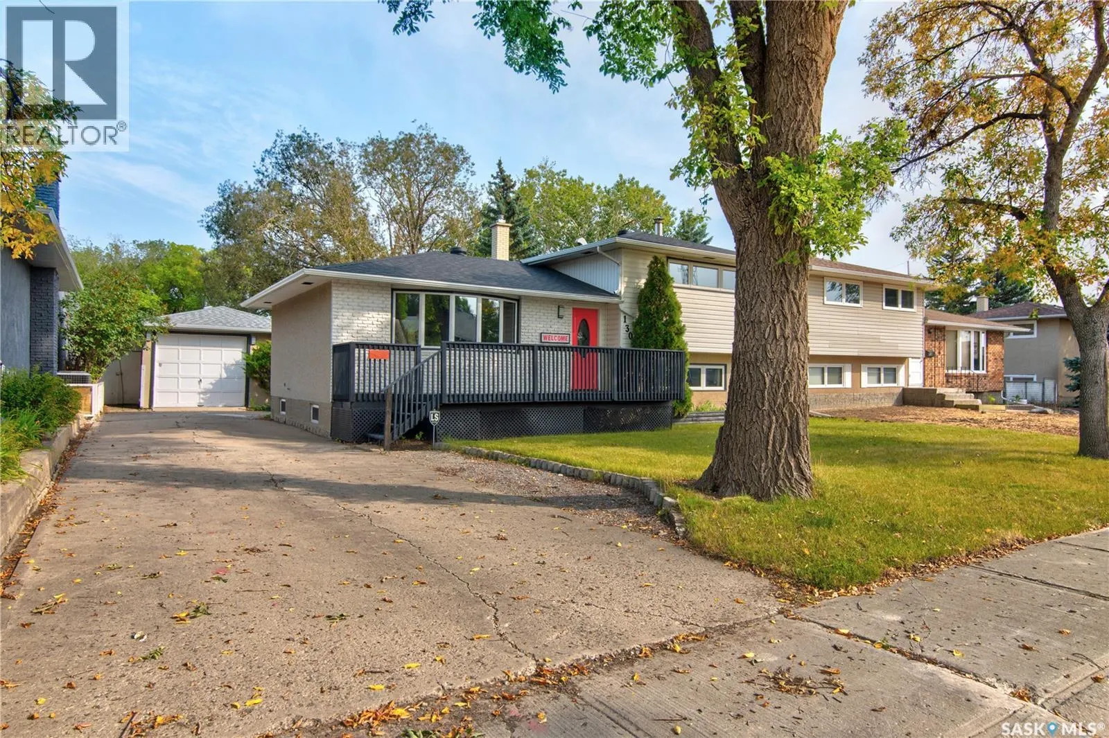 130 Walden CRESCENT