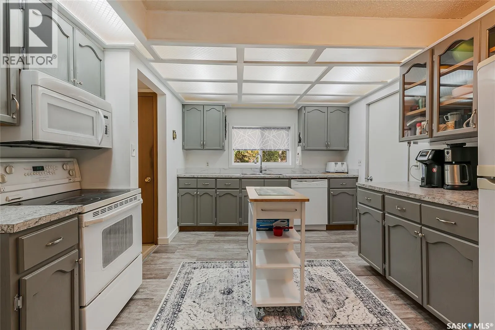 156 Lakeview DRIVE
