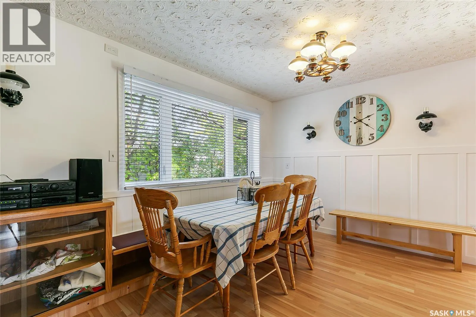 156 Lakeview DRIVE