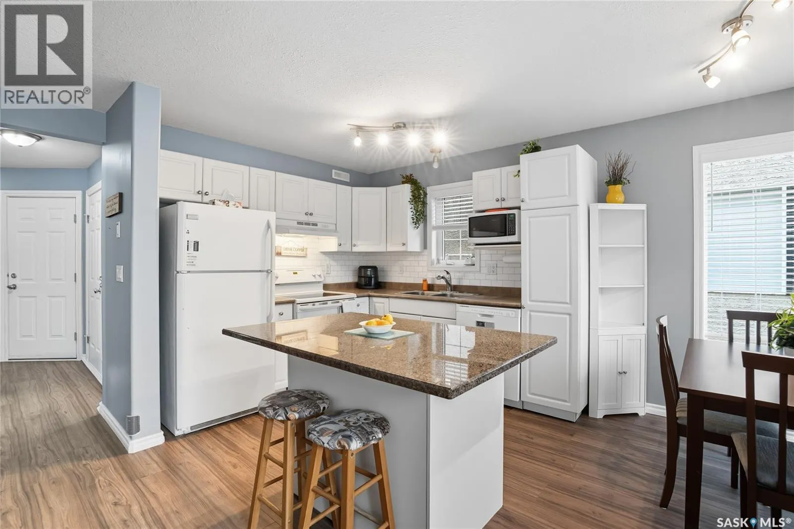 17 103 Banyan CRESCENT