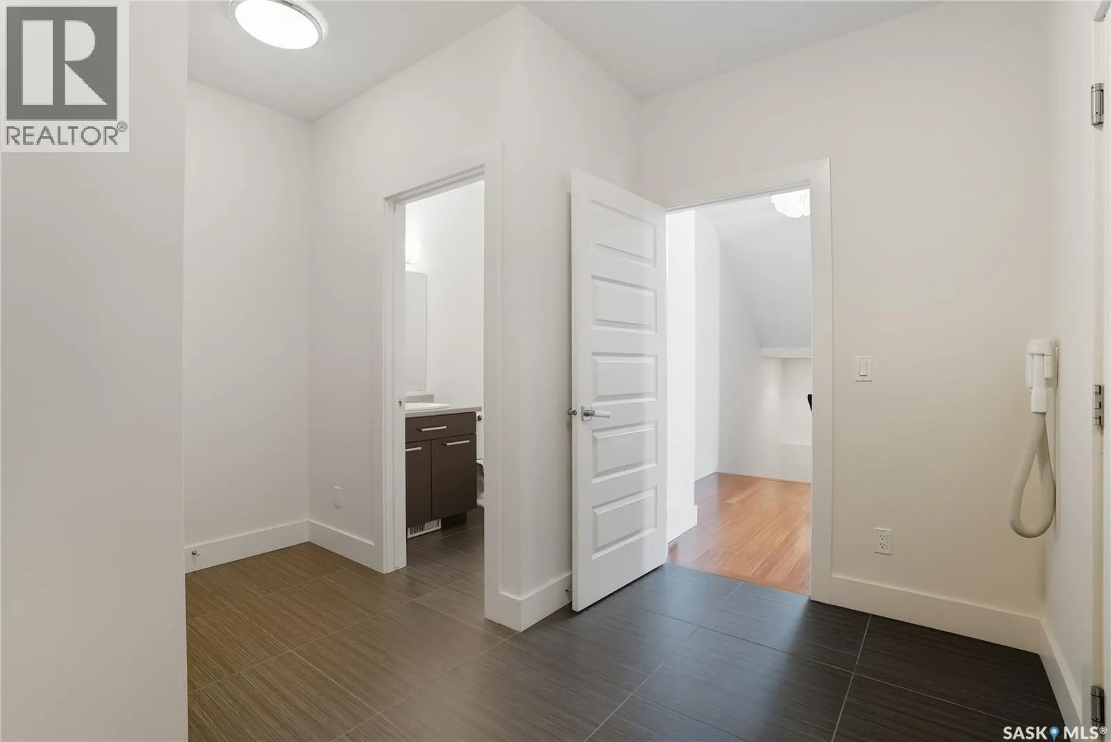323 Atton CRESCENT