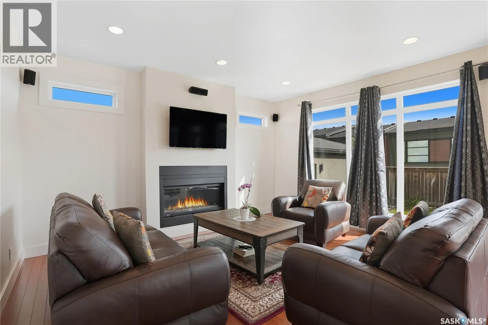 323 Atton CRESCENT
