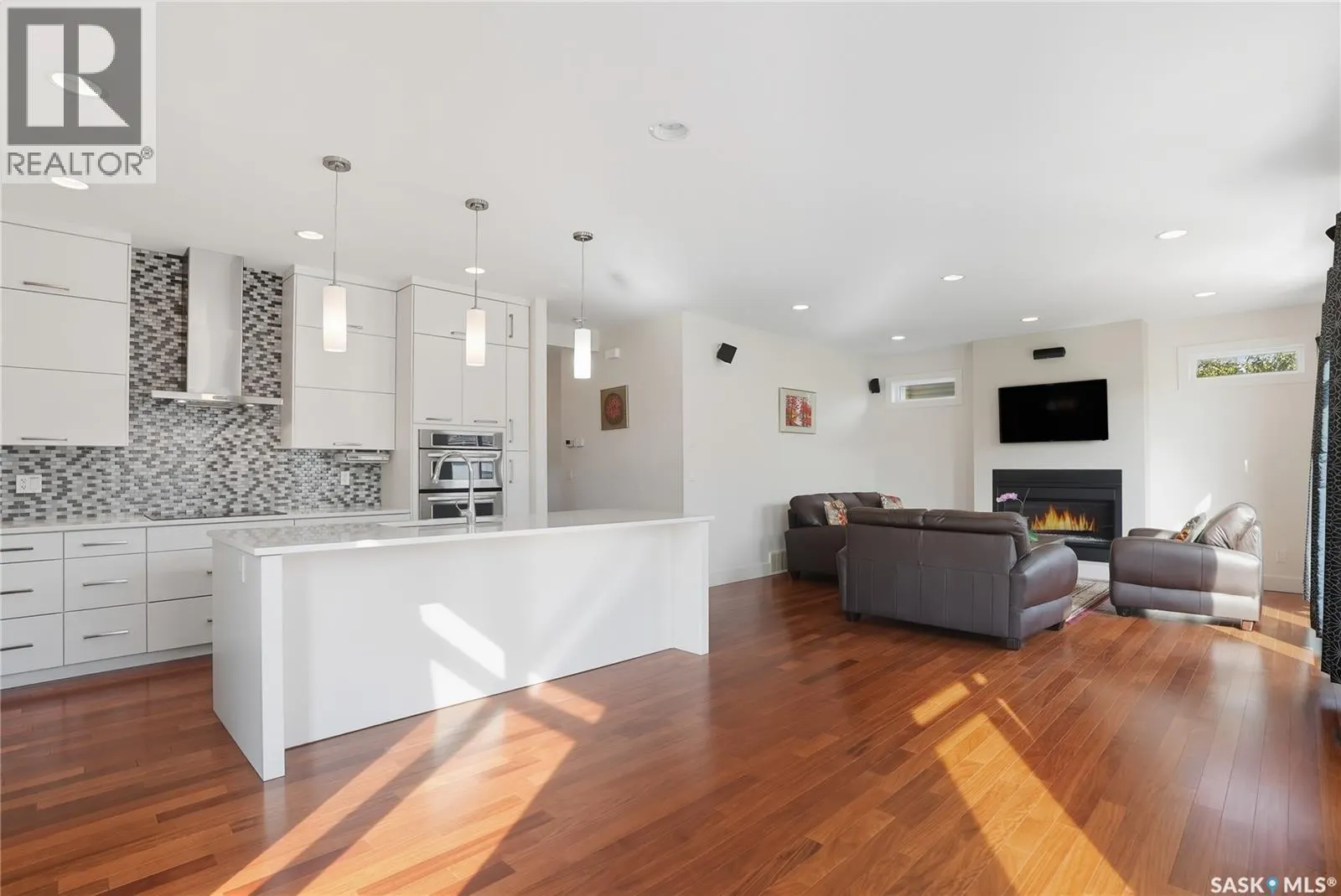 323 Atton CRESCENT