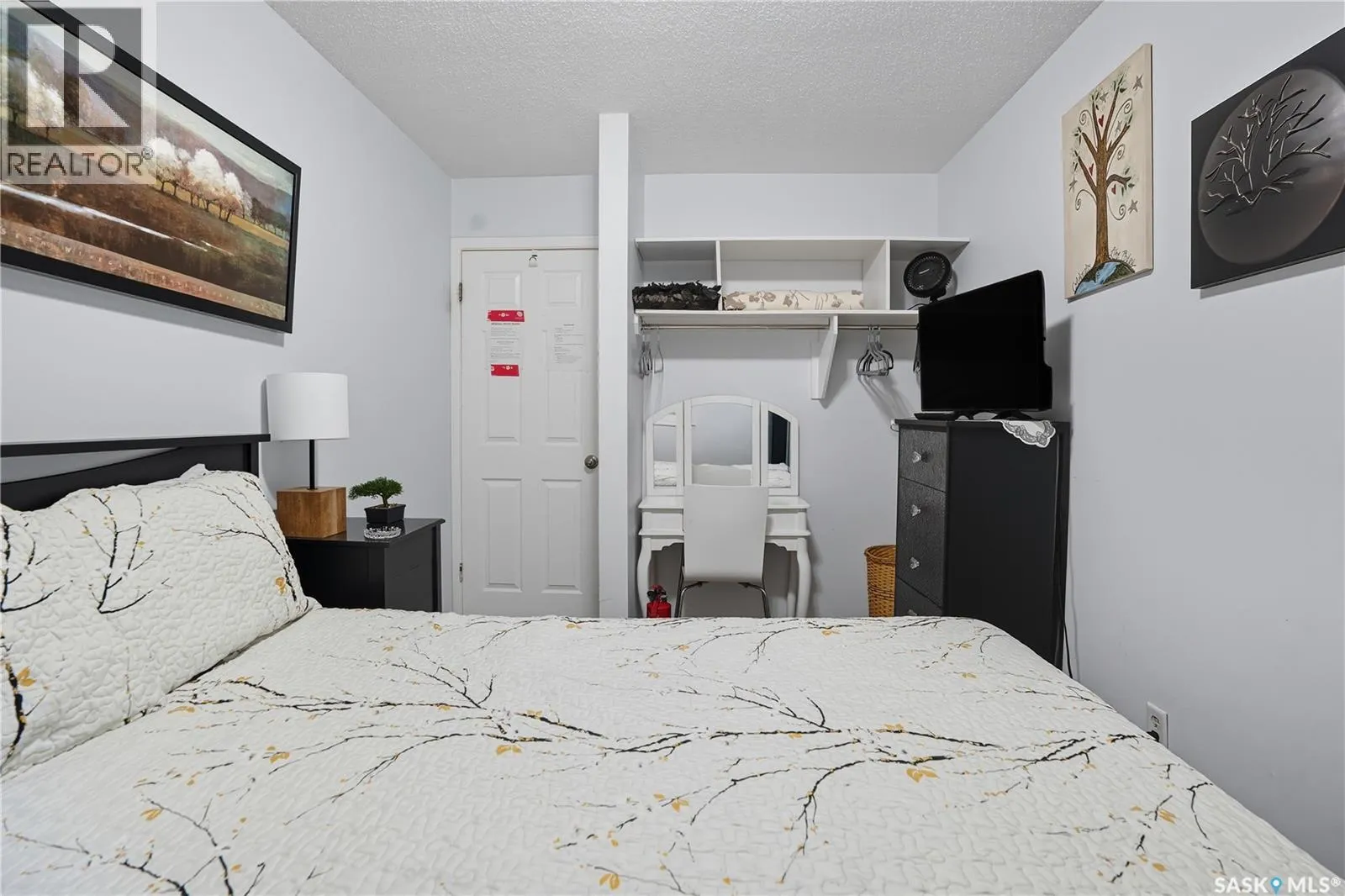 18 Lawrie BAY