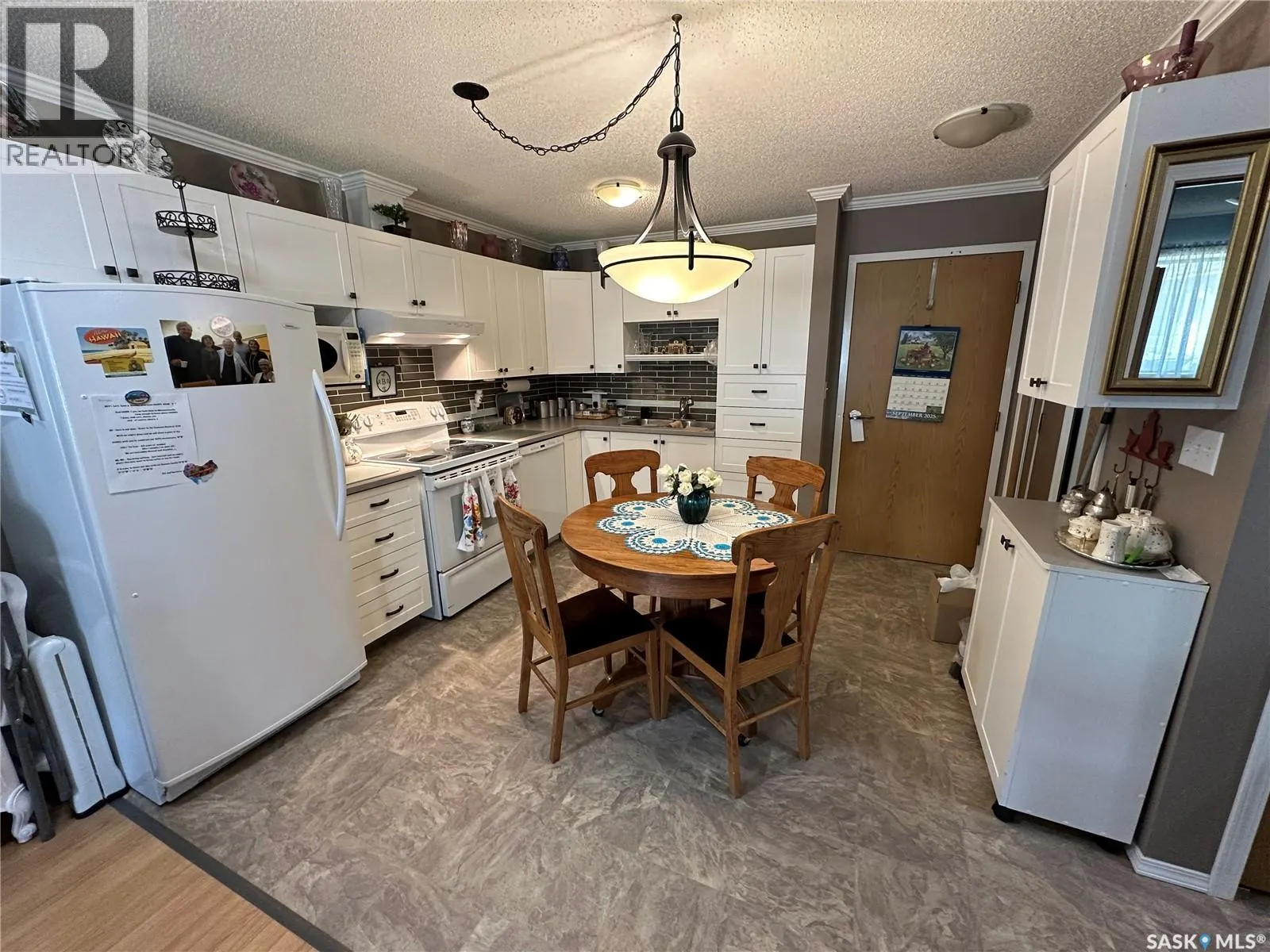7 5004 5th STREET