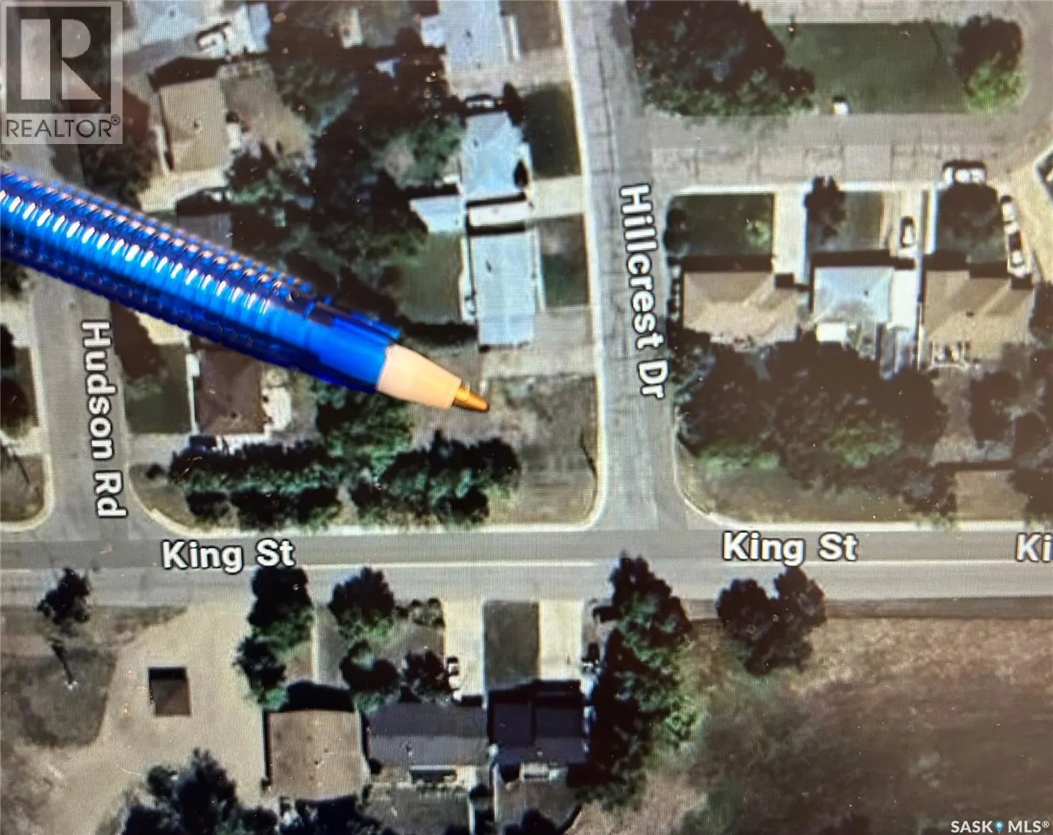 1011 Hillcrest DRIVE