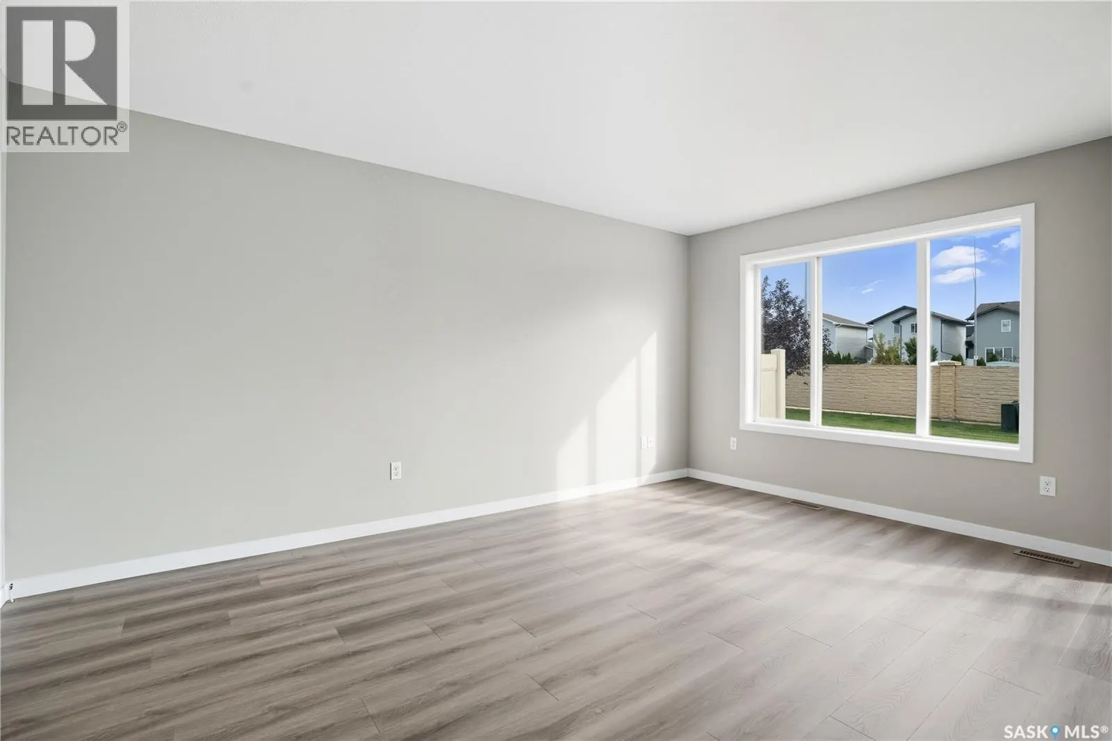 13 4101 Preston CRESCENT