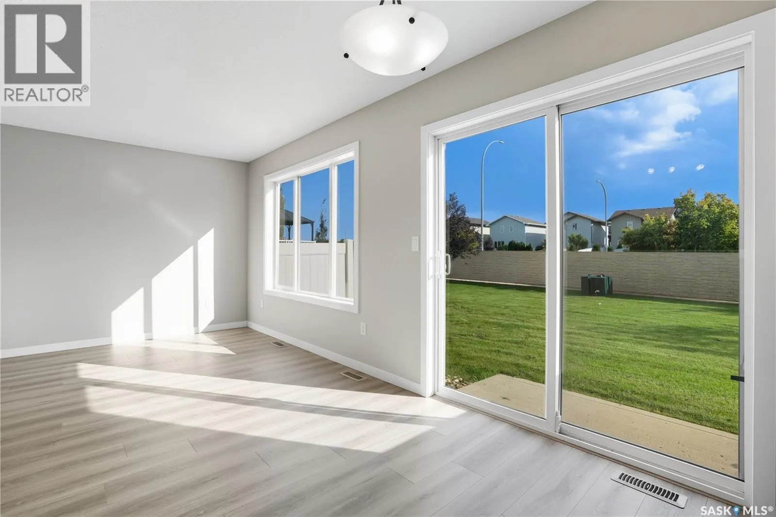 13 4101 Preston CRESCENT