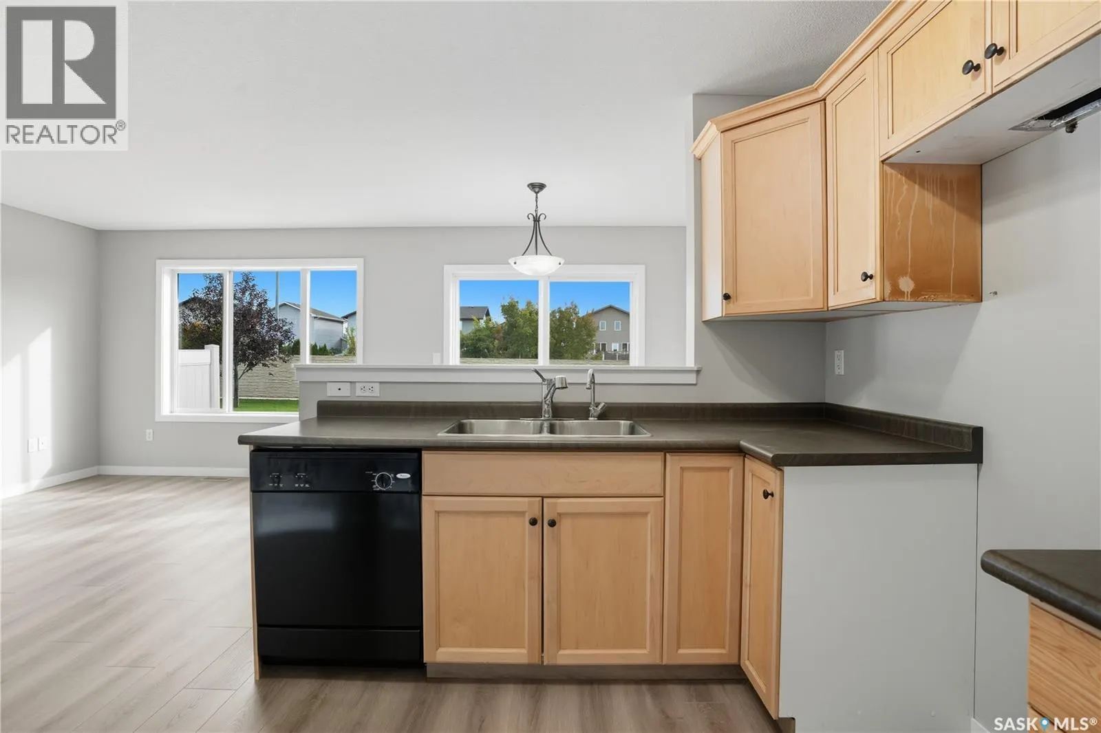 13 4101 Preston CRESCENT