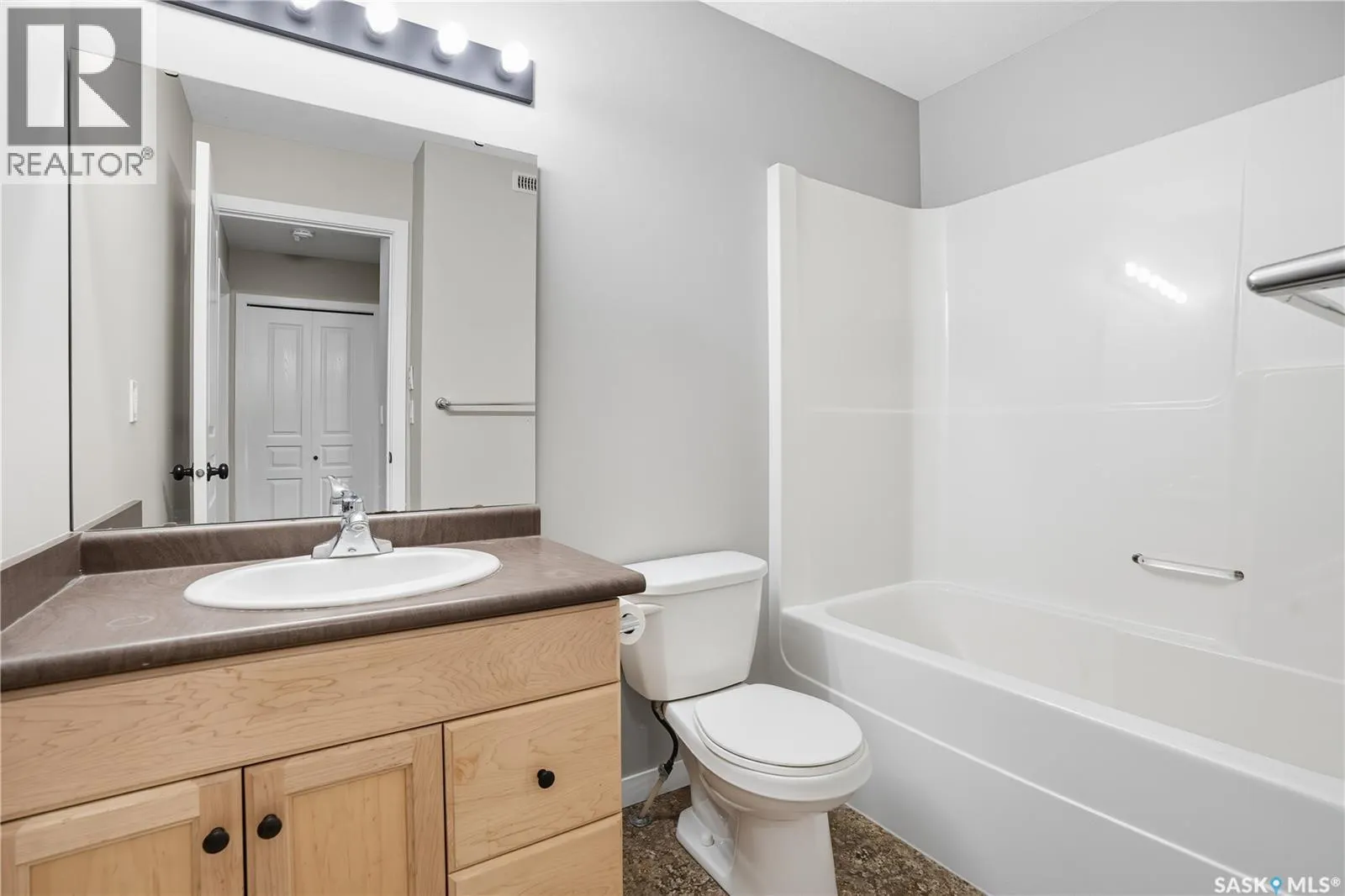 13 4101 Preston CRESCENT