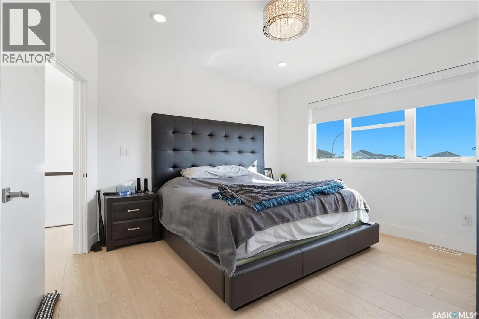 125 Gillies BAY