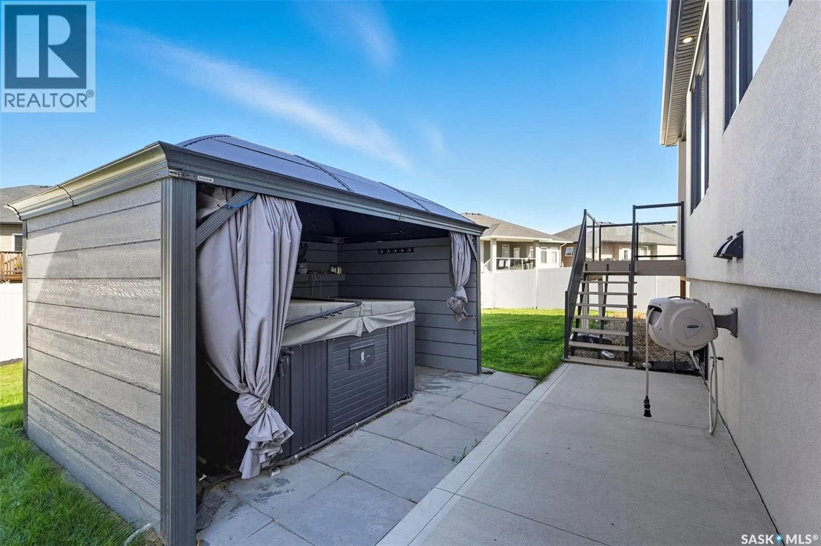 125 Gillies BAY