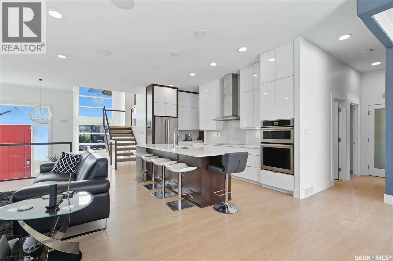 125 Gillies BAY