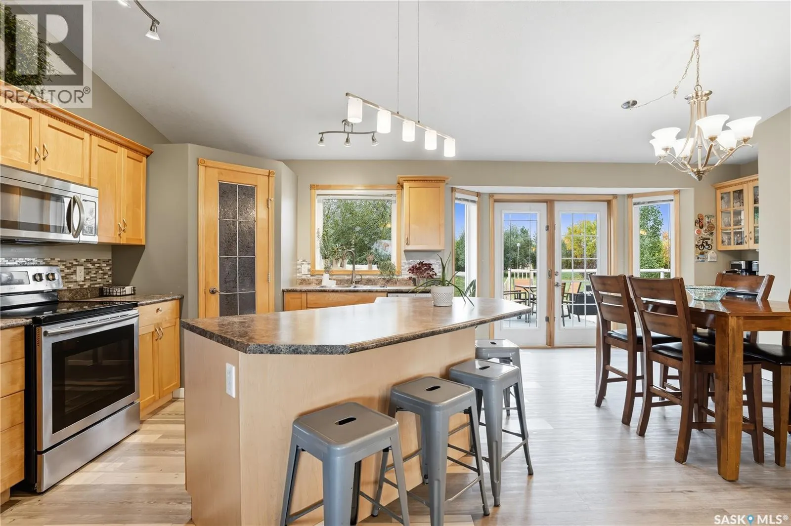 35 Dawn ROAD