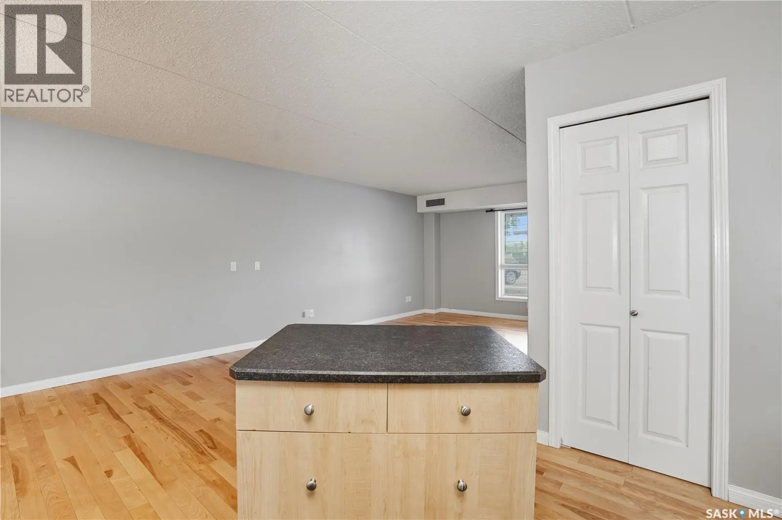 300 160 Gore PLACE