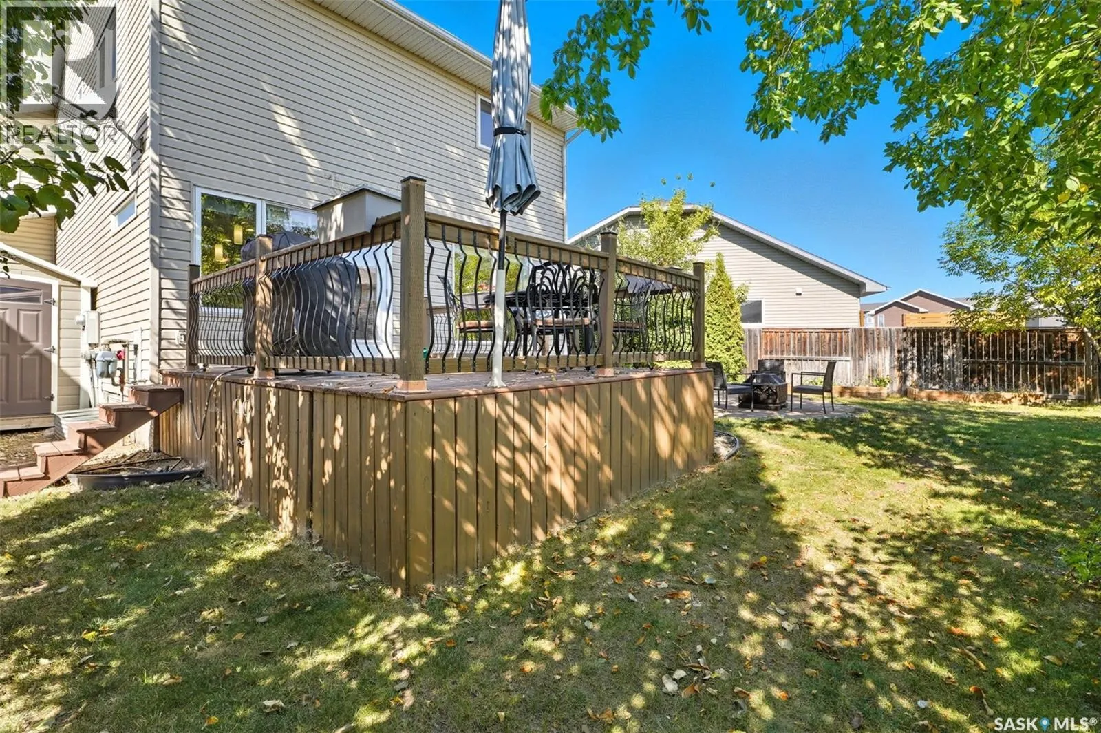 206 Martin CRESCENT