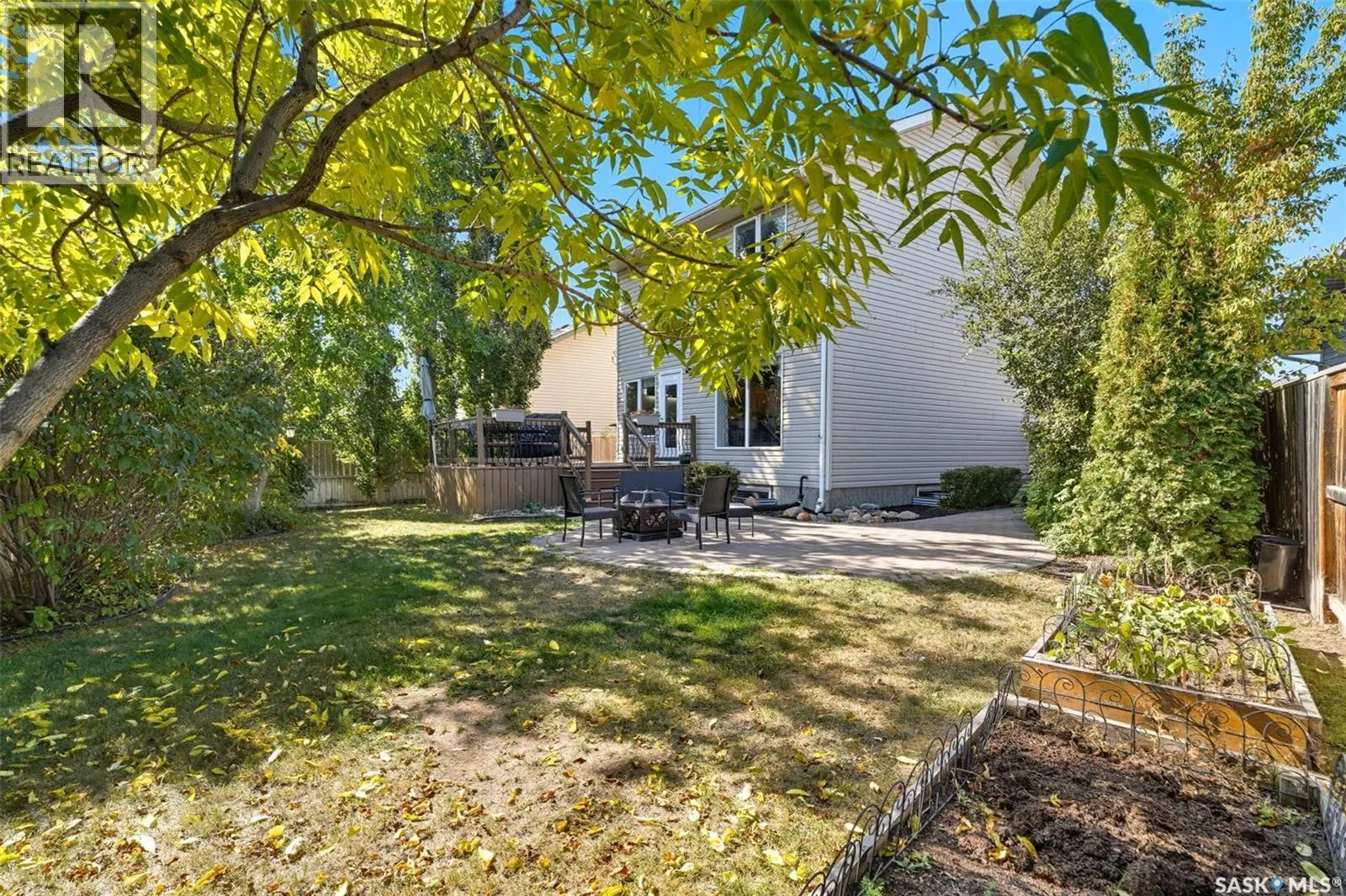 206 Martin CRESCENT