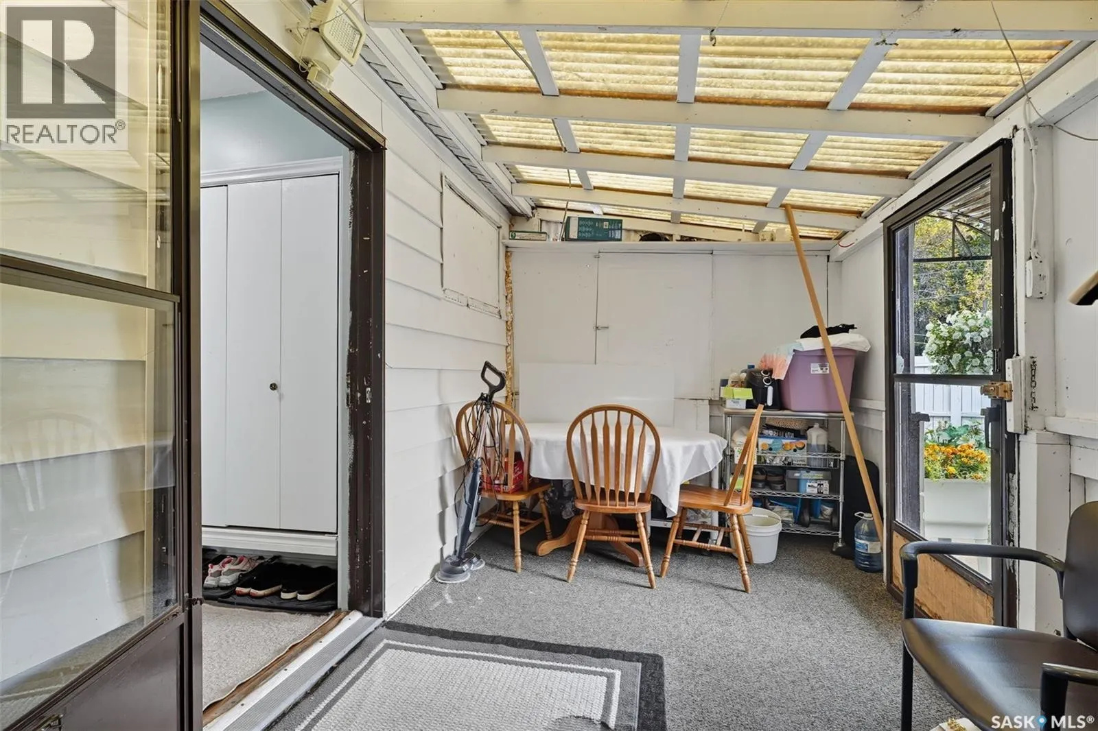2123 20th STREET W