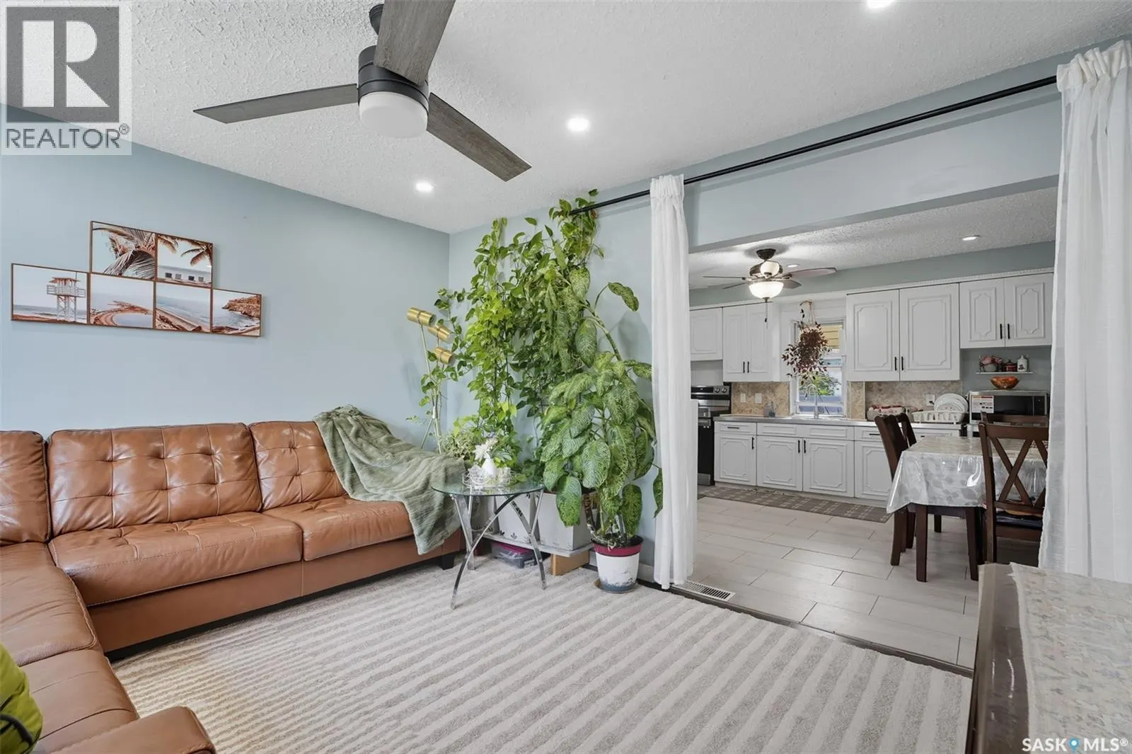 2123 20th STREET W