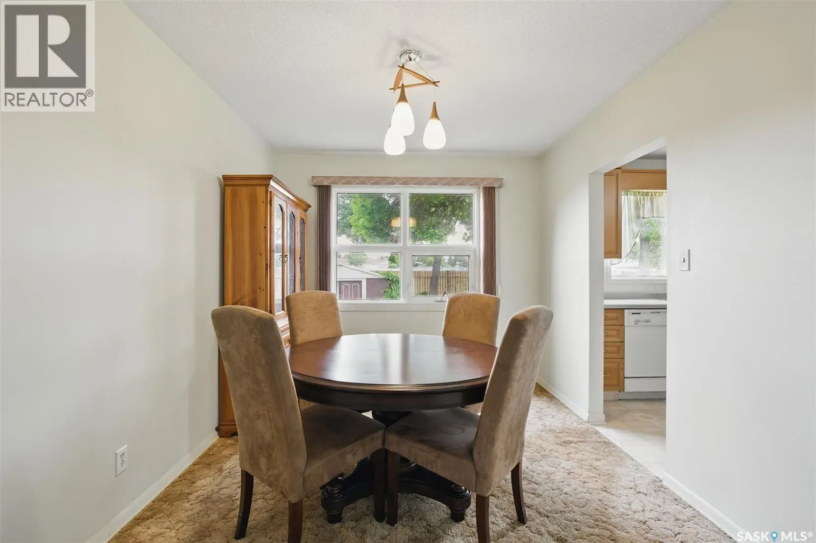 118 EAST DRIVE