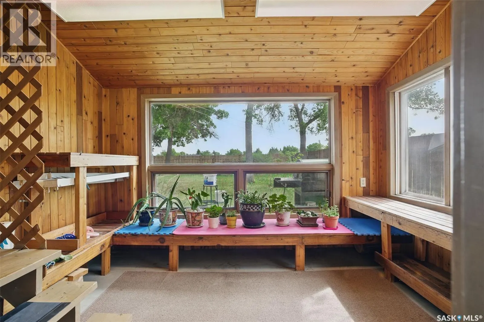 118 EAST DRIVE