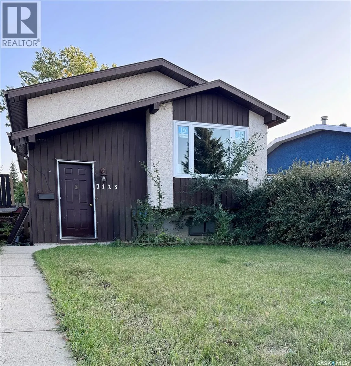 7123 Lanigan DRIVE