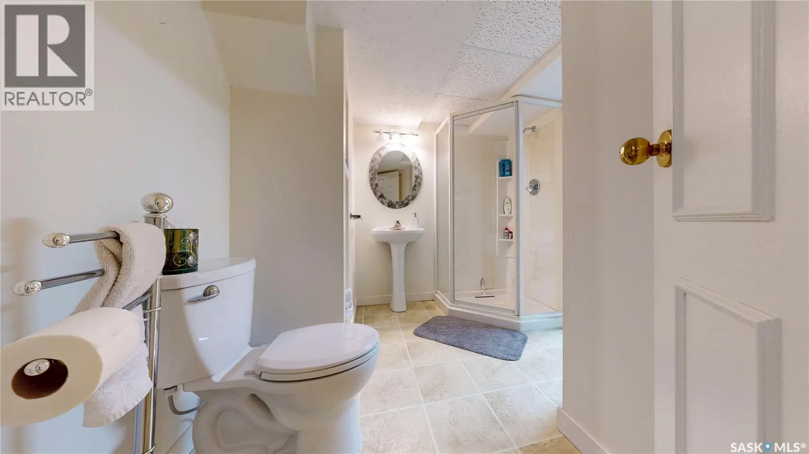 2842 AUDETTE BAY E