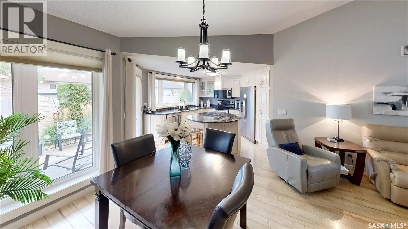2842 AUDETTE BAY E
