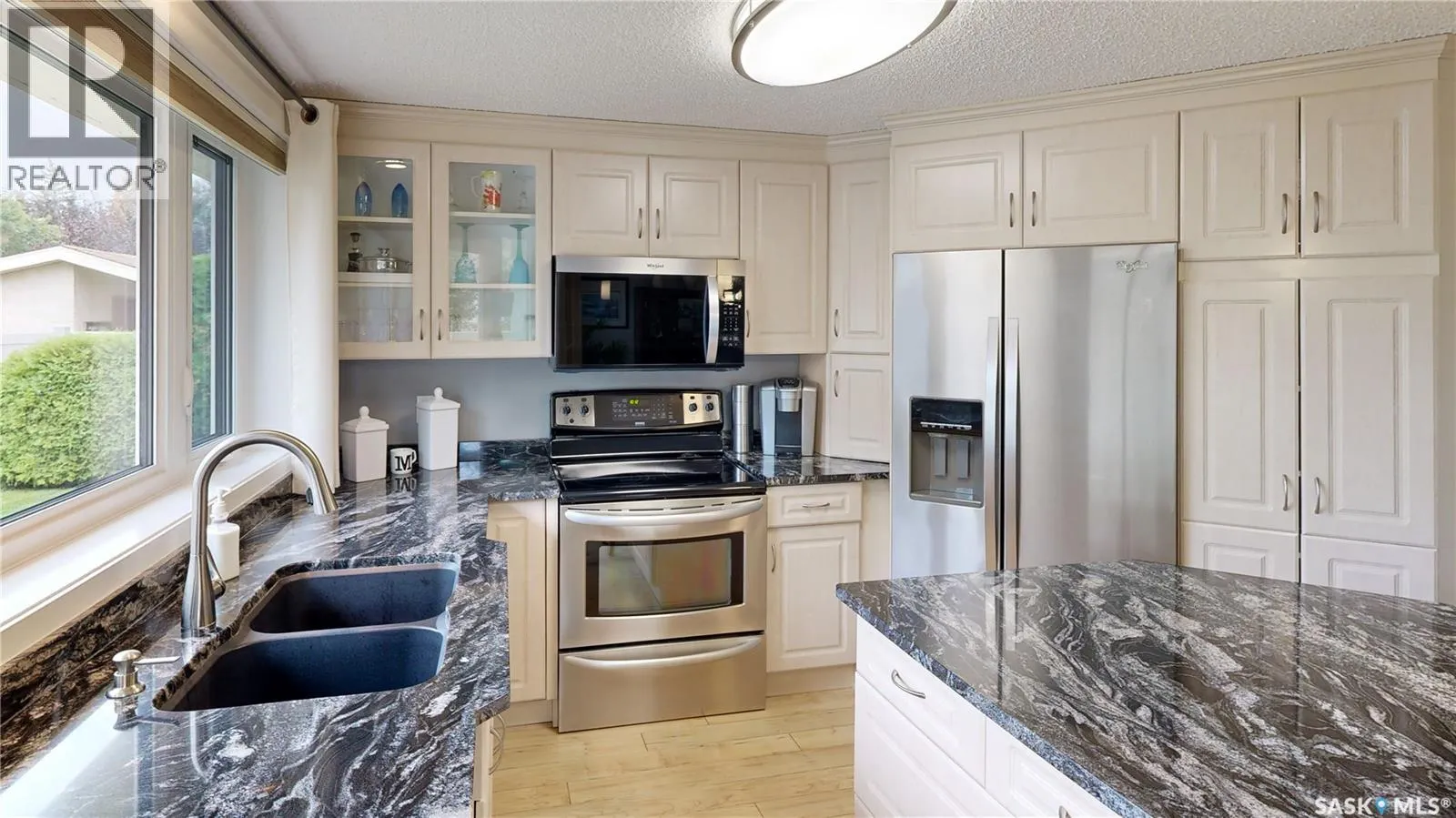 2842 AUDETTE BAY E