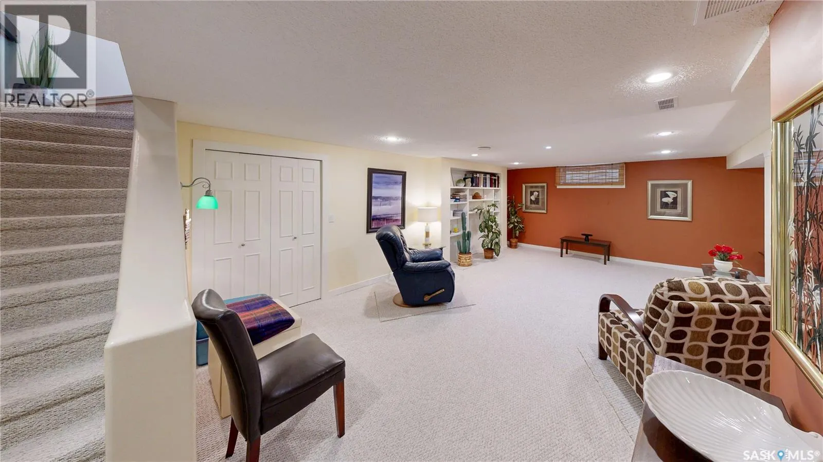 2842 AUDETTE BAY E