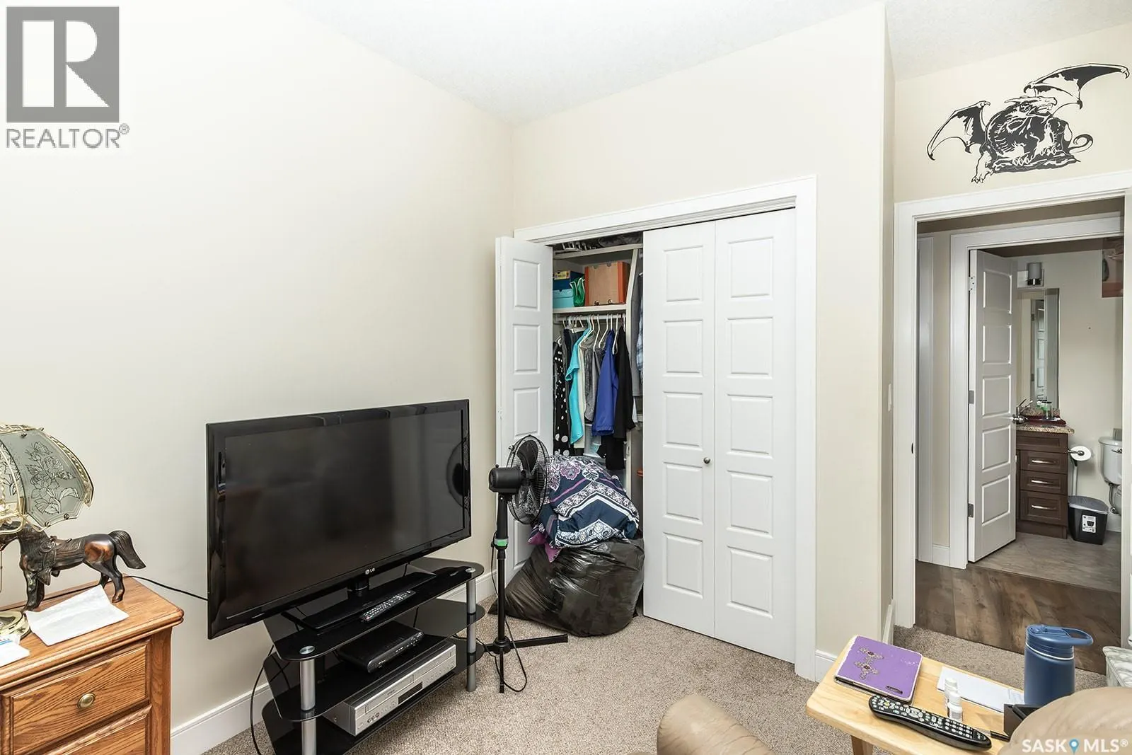 2 3214 11th STREET W