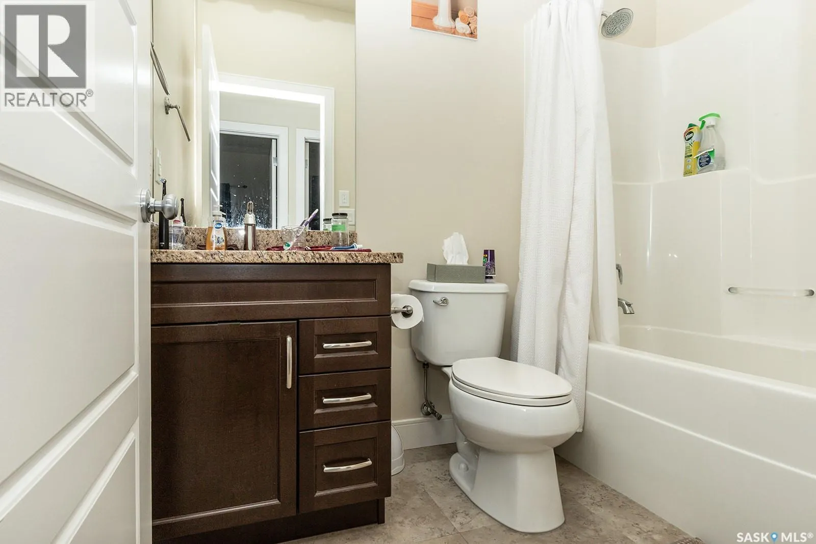 2 3214 11th STREET W