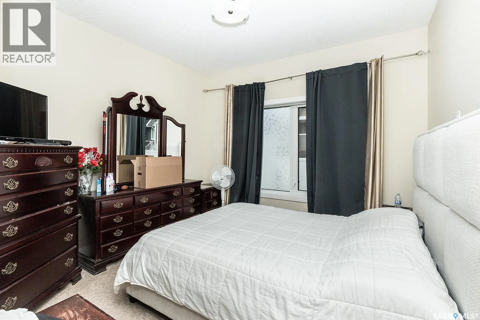 2 3214 11th STREET W