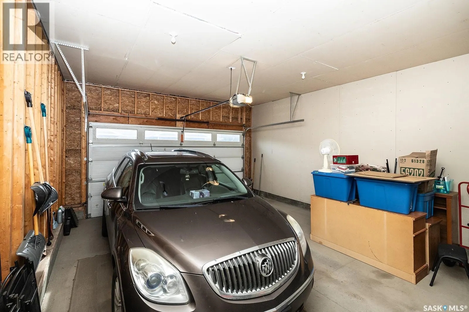 2 3214 11th STREET W
