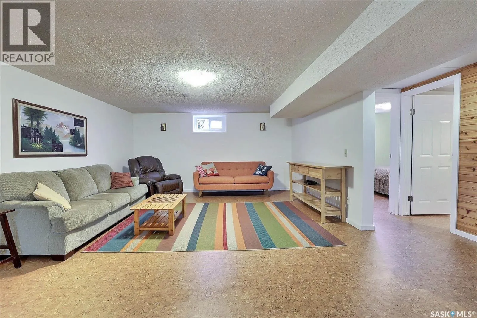 50 Selby CRESCENT
