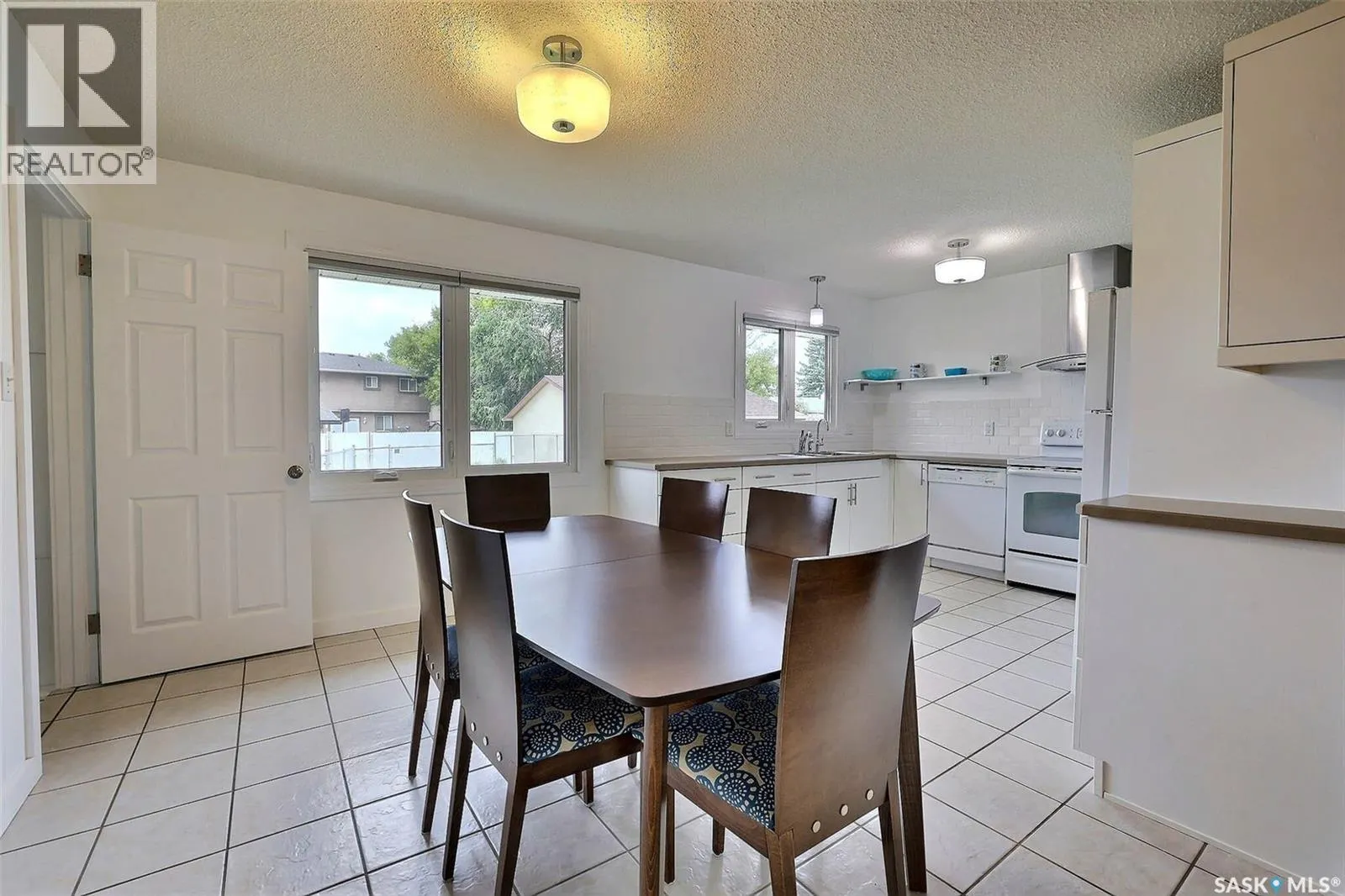 50 Selby CRESCENT