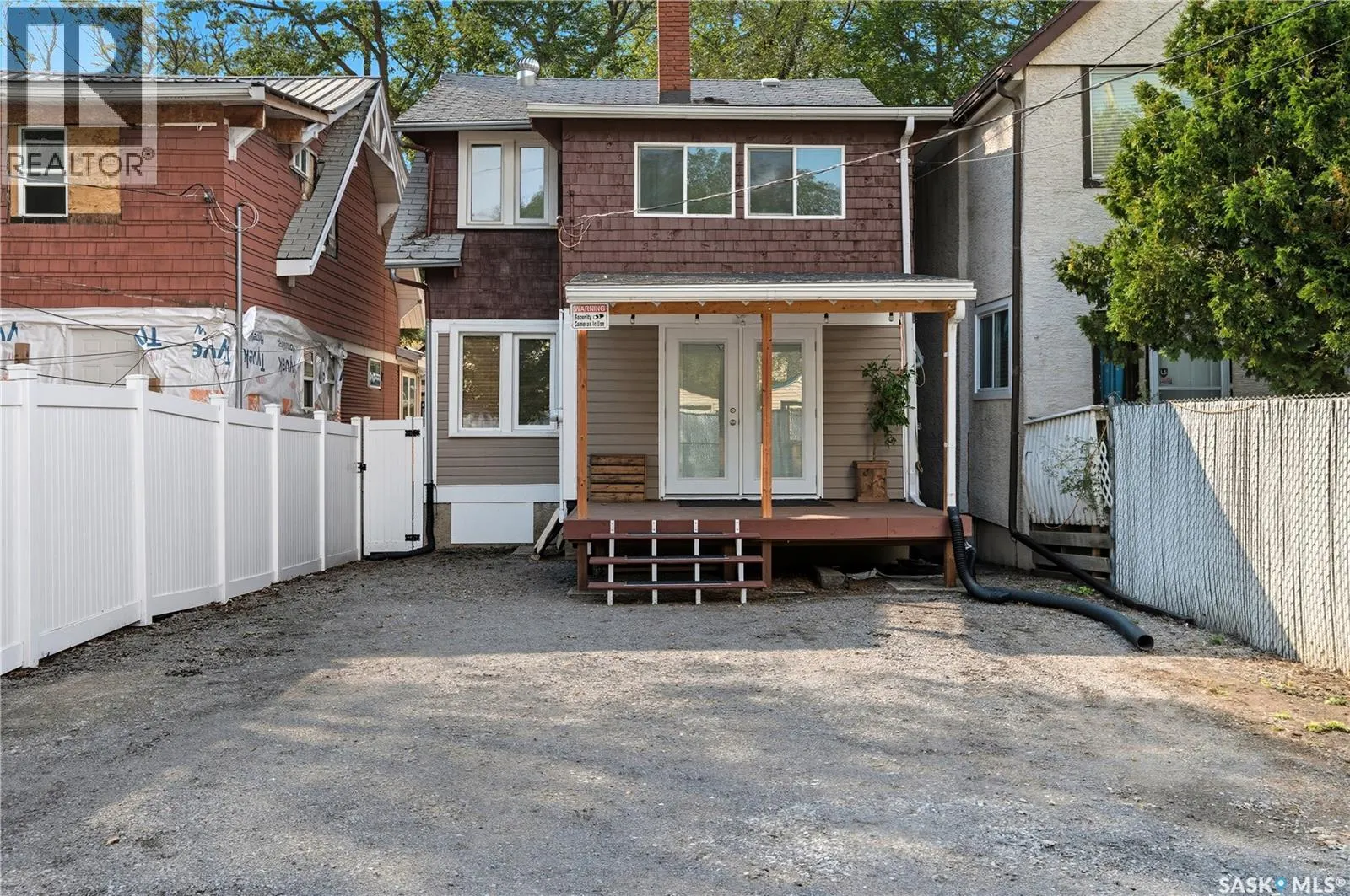 2327 Toronto STREET