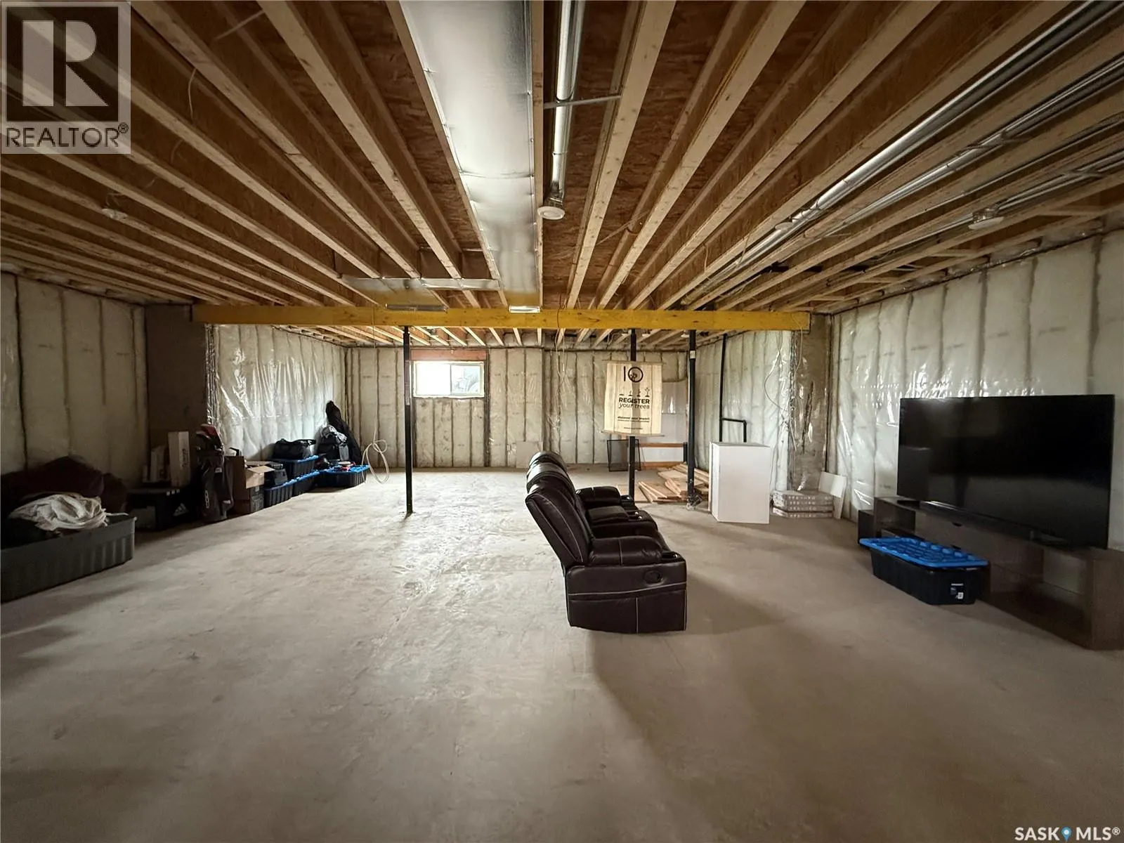 45 Pape DRIVE