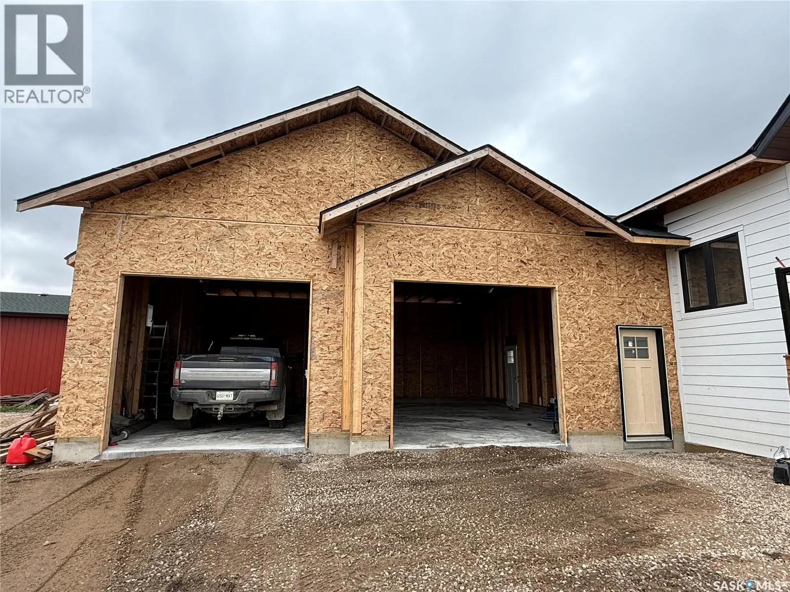 45 Pape DRIVE