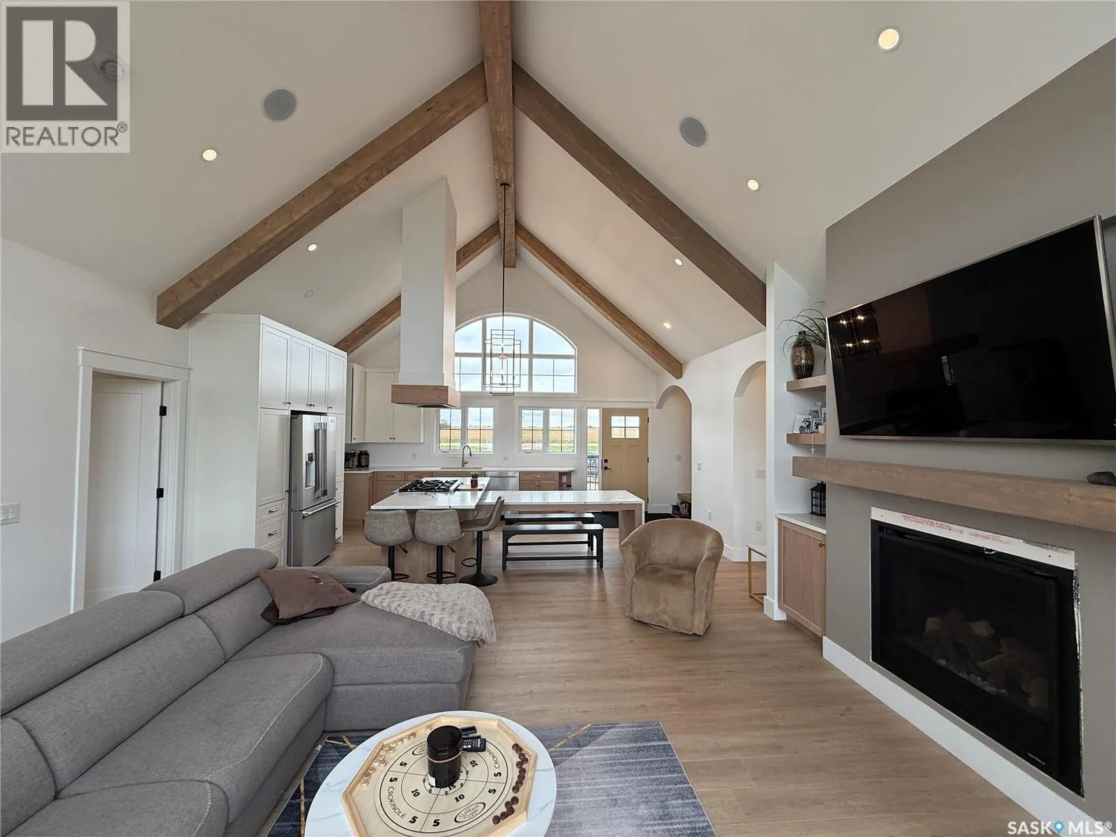 45 Pape DRIVE
