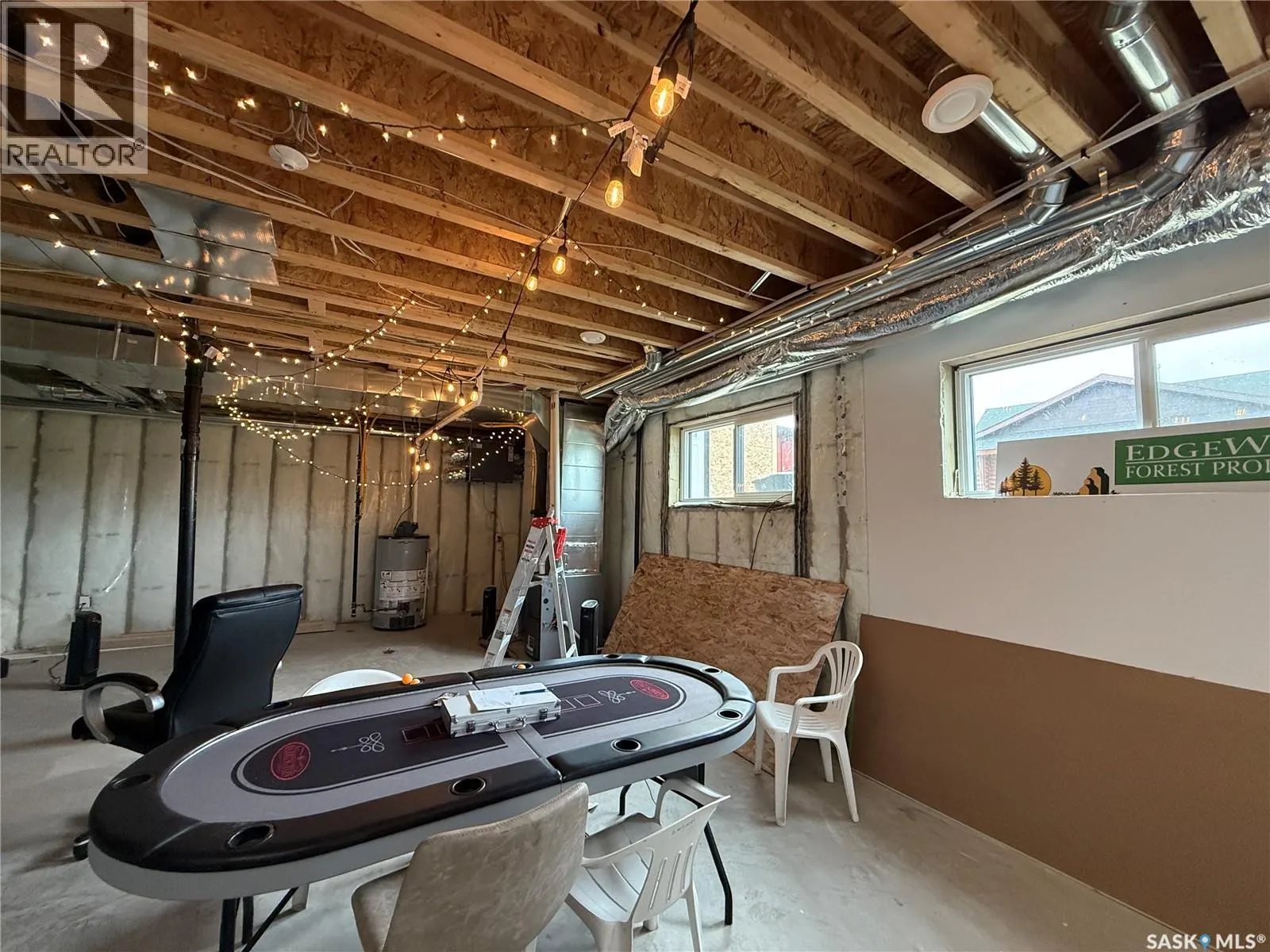 45 Pape DRIVE