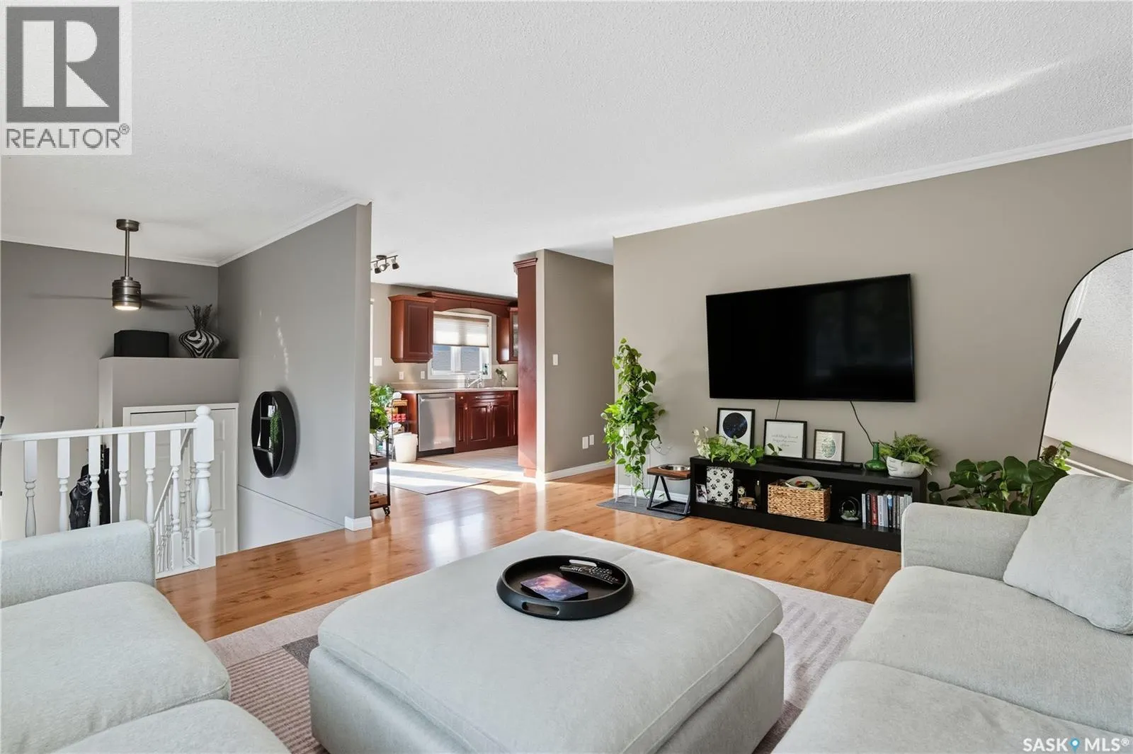 1030 Victory CRESCENT