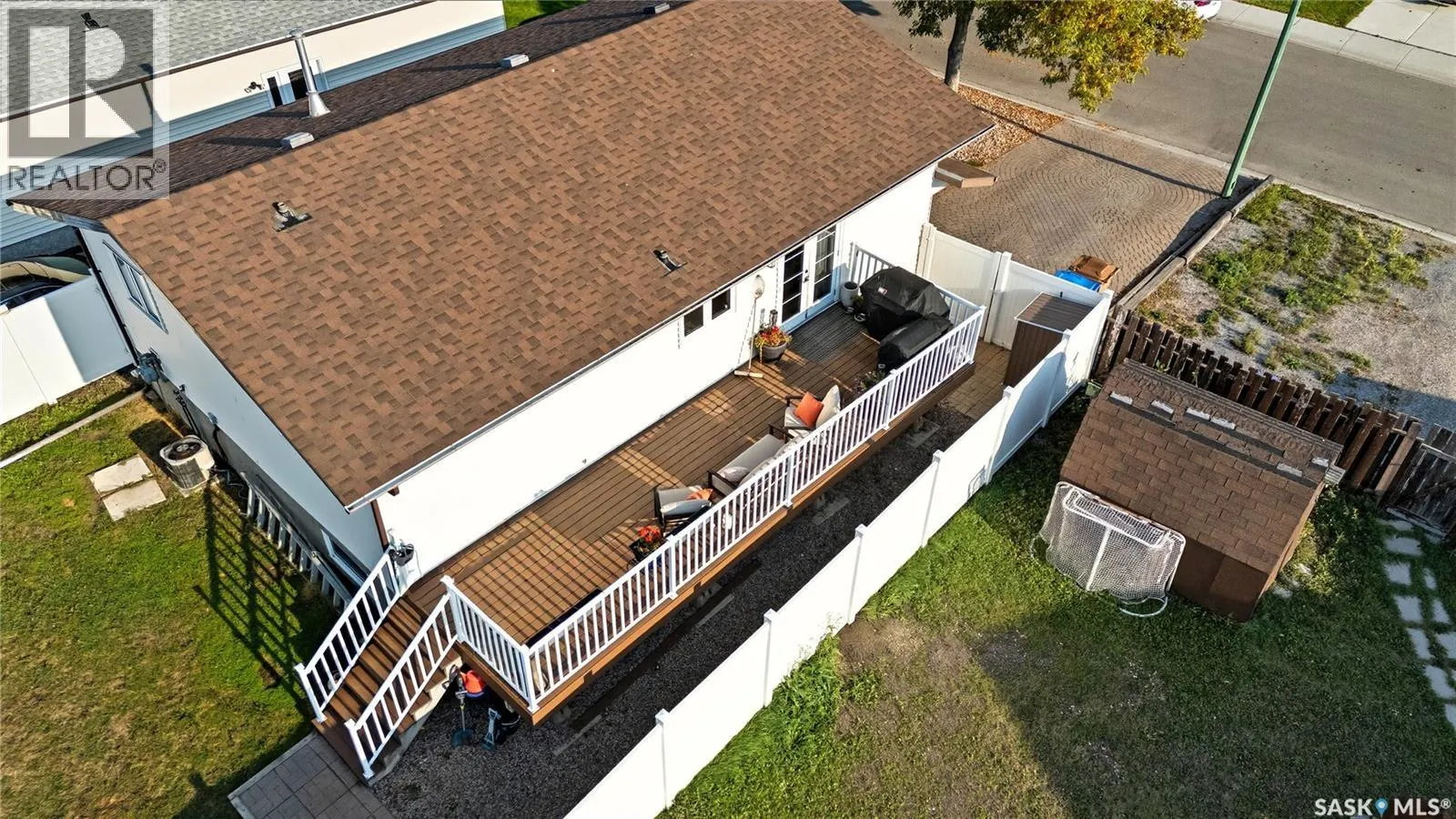 1030 Victory CRESCENT