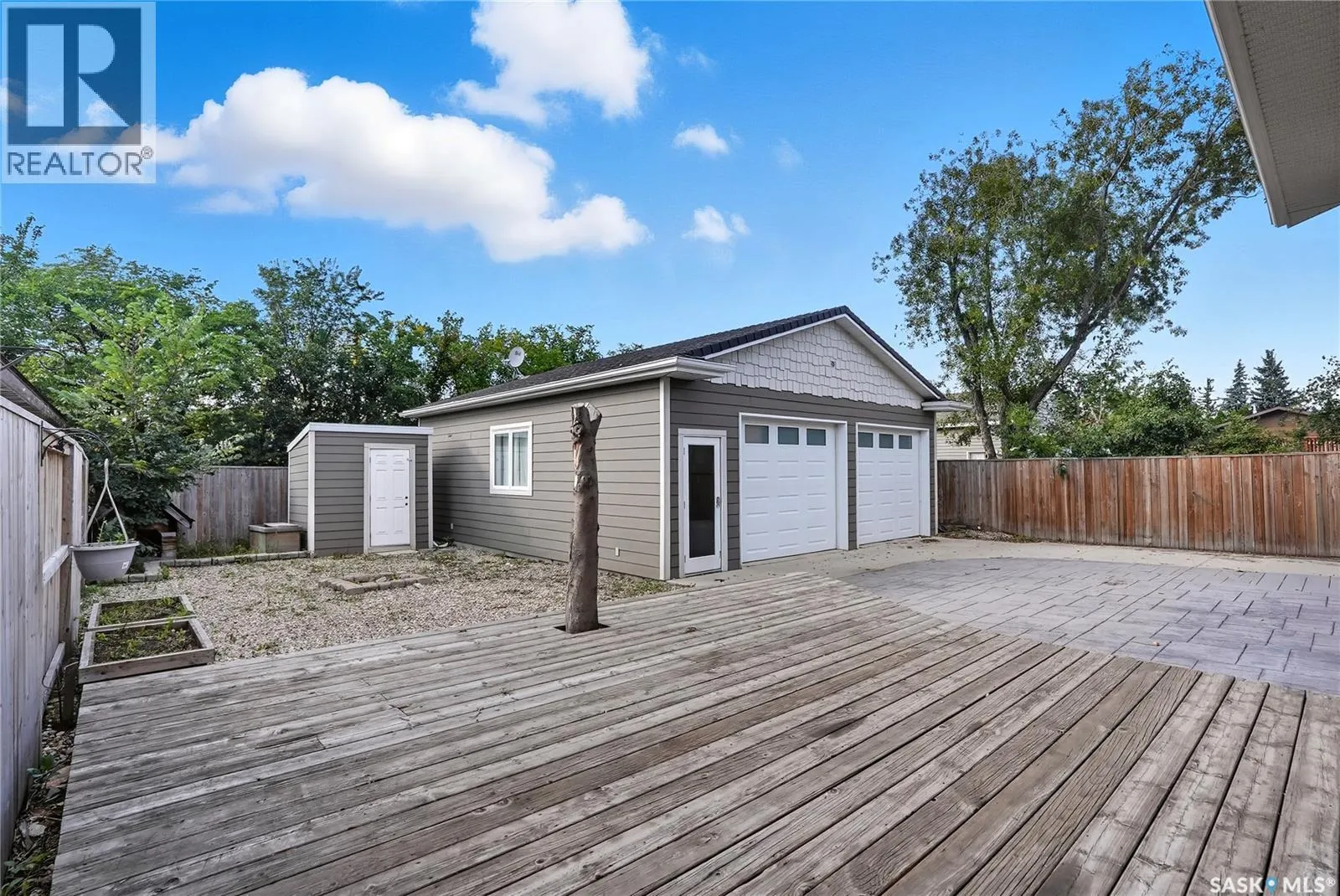118 Delayen CRESCENT
