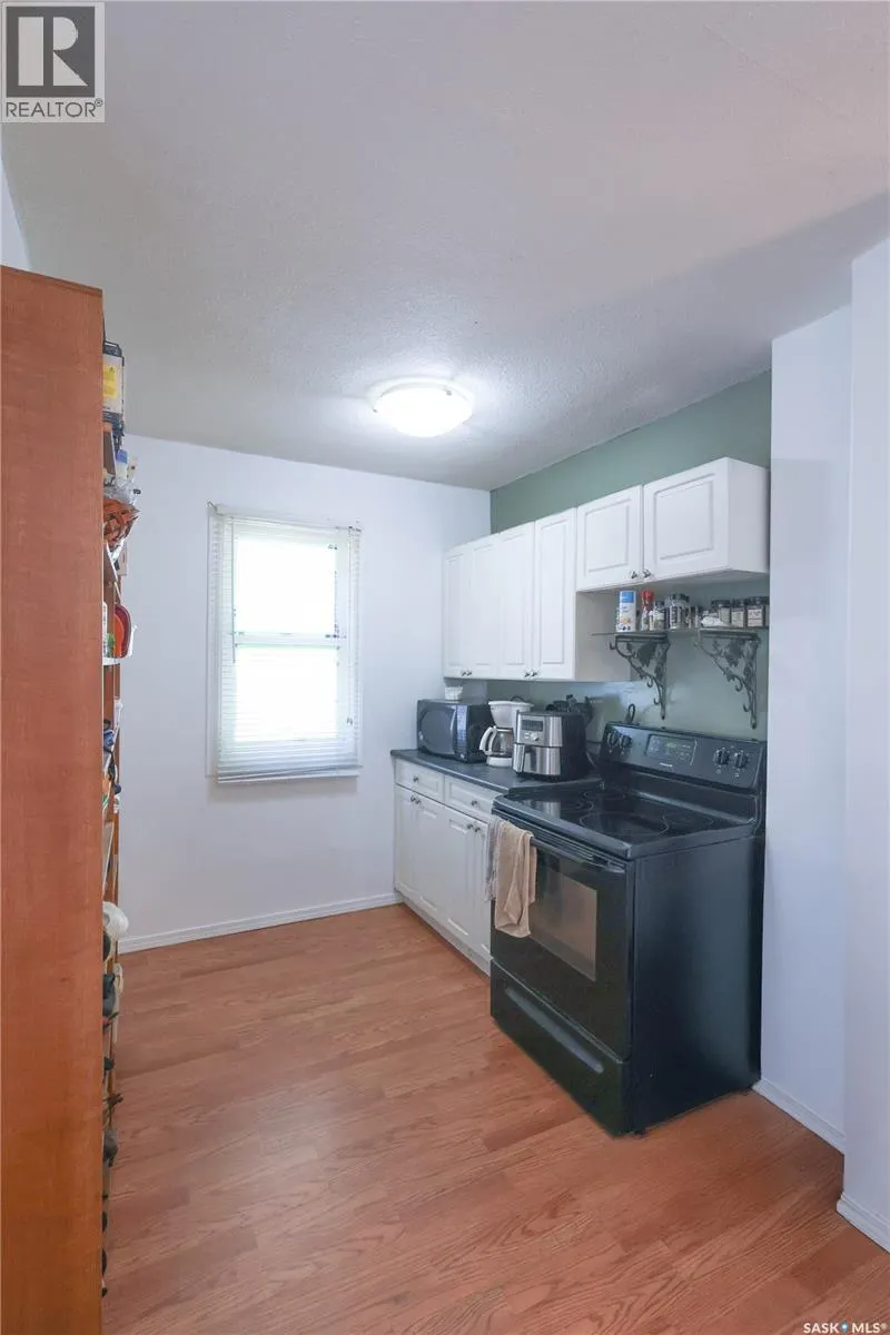 707 5th STREET E
