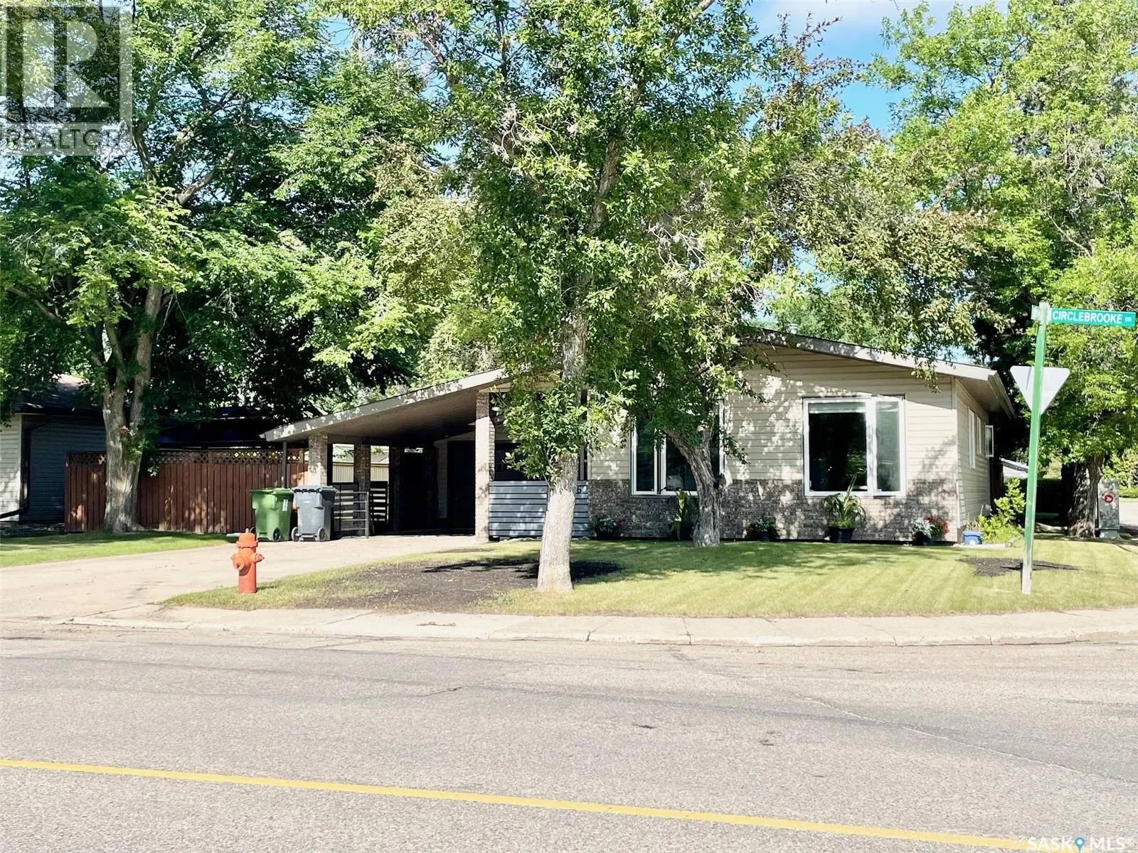 106 Circlebrooke DRIVE