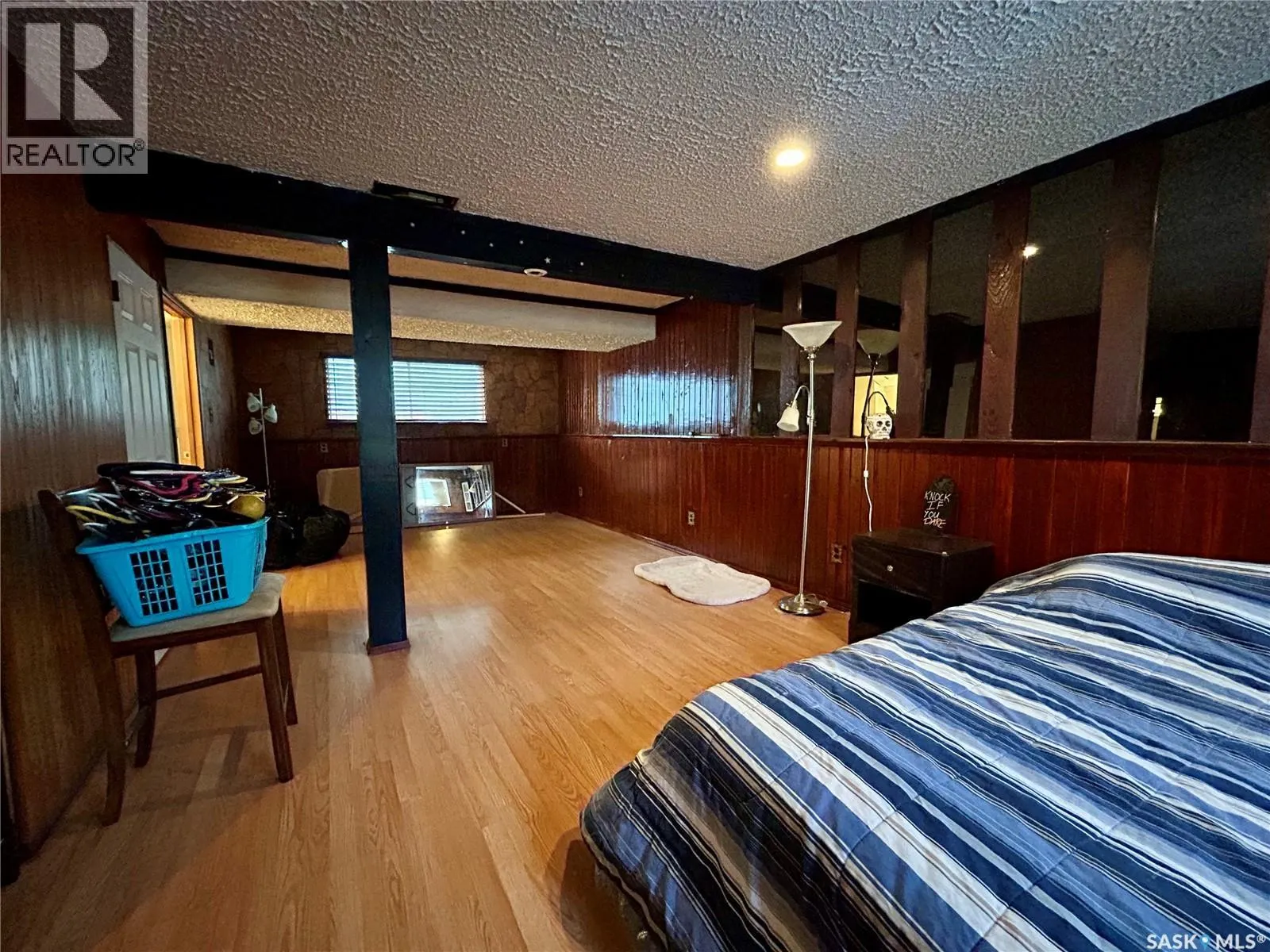 238 Thomas CRESCENT