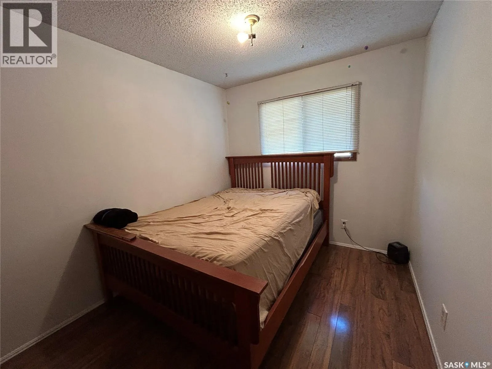 238 Thomas CRESCENT