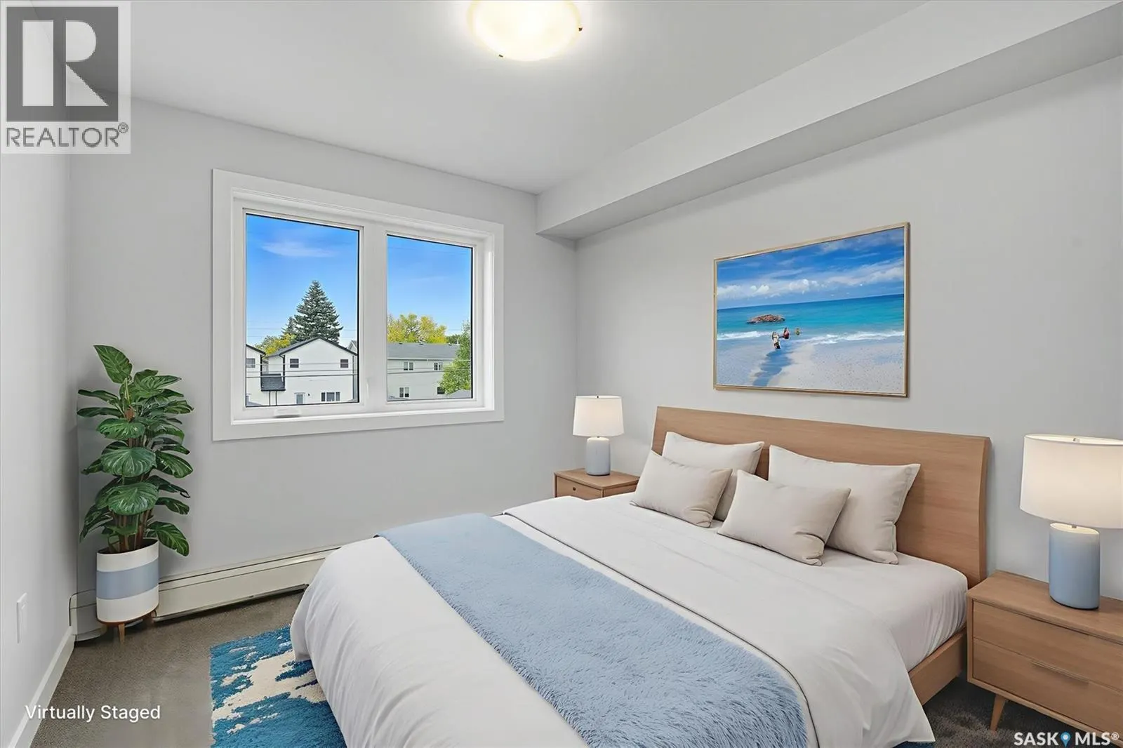 208 318 108th STREET W
