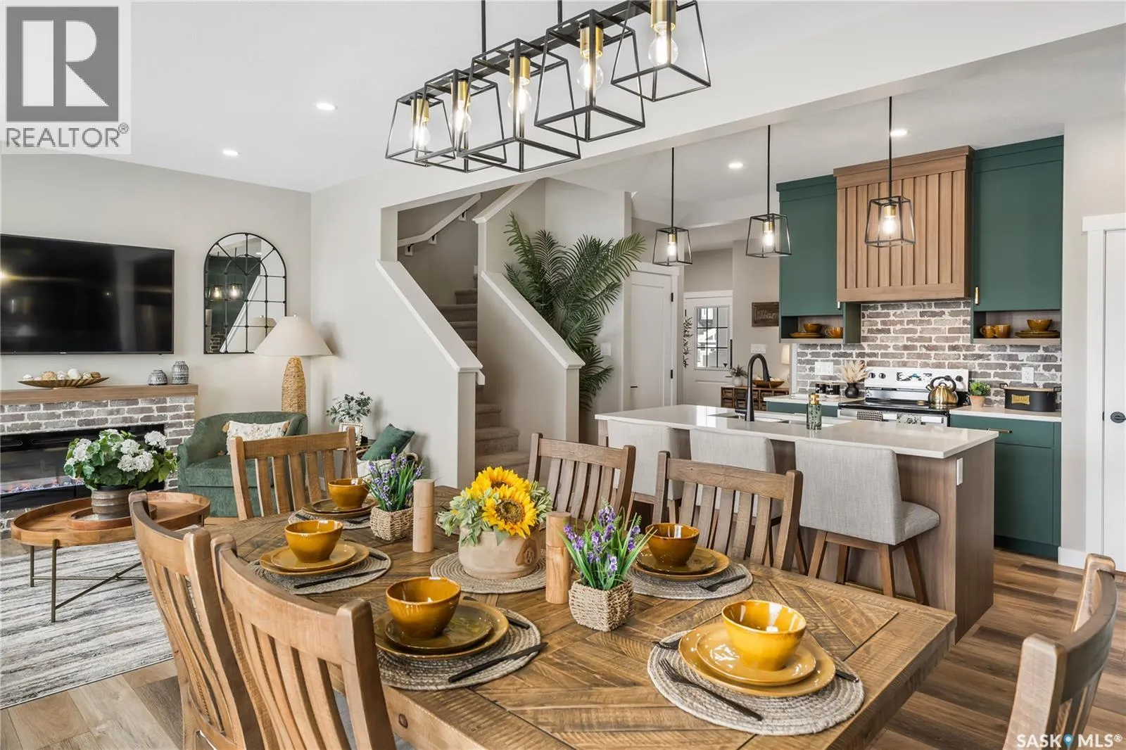 4789 Ferndale CRESCENT